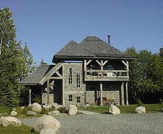 Front view of Tower Rock Lodge
